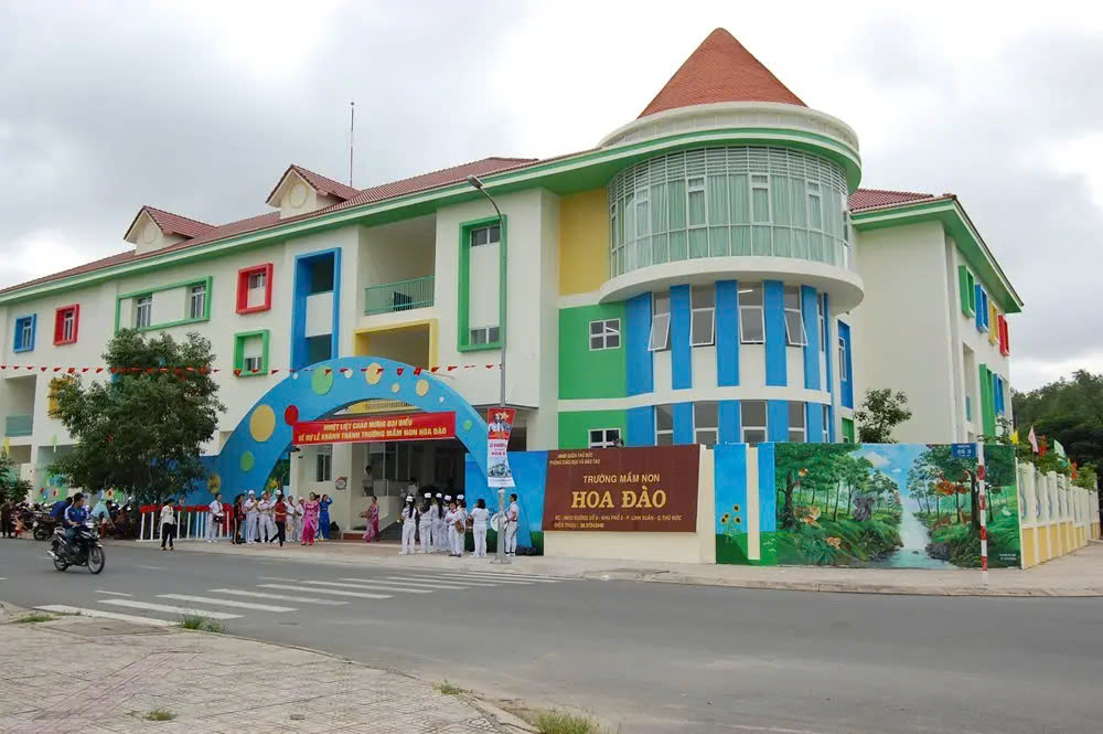 vật liệu cho trường học hoa đào