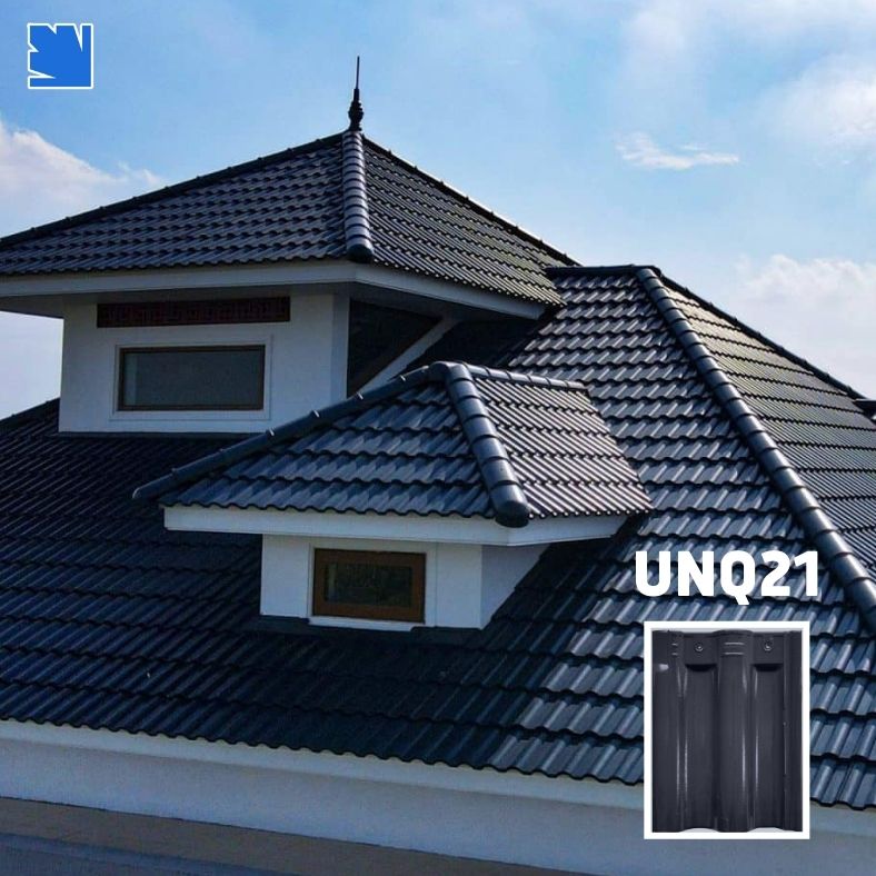 Ngói lợp UNQ21 Viglacera trên mái nhà phố, màu đỏ gạch semi-matt, chống rêu mốc.