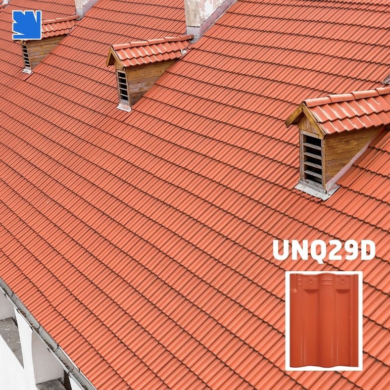 Ngói lợp UNQ29D Viglacera trên mái nhà phố, màu đỏ gạch semi-matt, chống rêu mốc