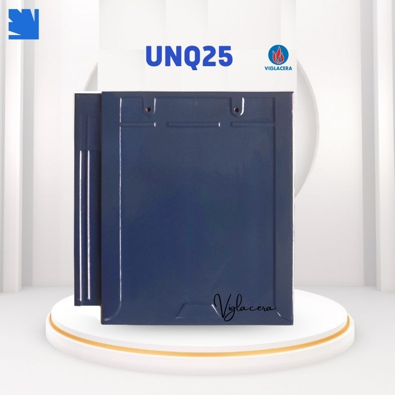 Ngói lợp UNQ25 Viglacera trên mái biệt thự, màu xám nhạt semi-matt, chống thấm bền đẹp.