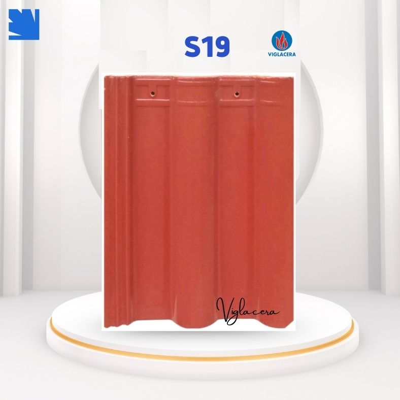 Ngói lợp S19 Viglacera trên mái biệt thự, màu xám nhạt semi-matt, chống thấm bền đẹp